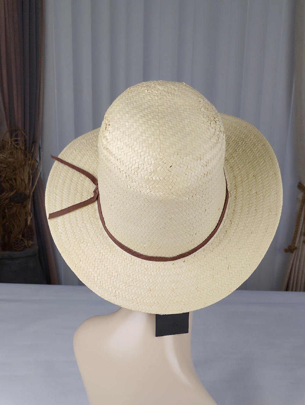 Brixton Women’s Straw Sun Hat. - Picture 2 of 12